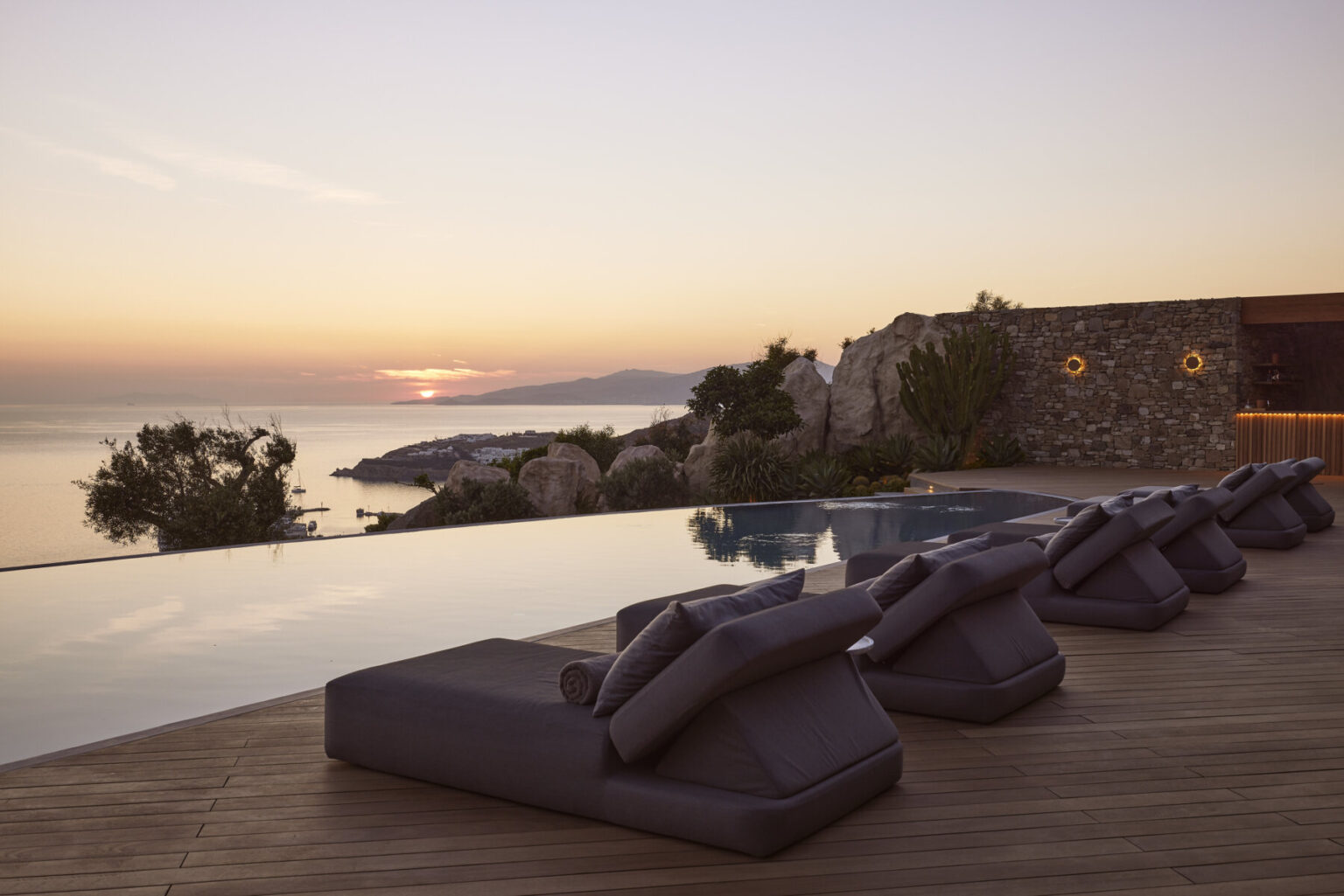 Visual overview of Residence 13, presented for private review