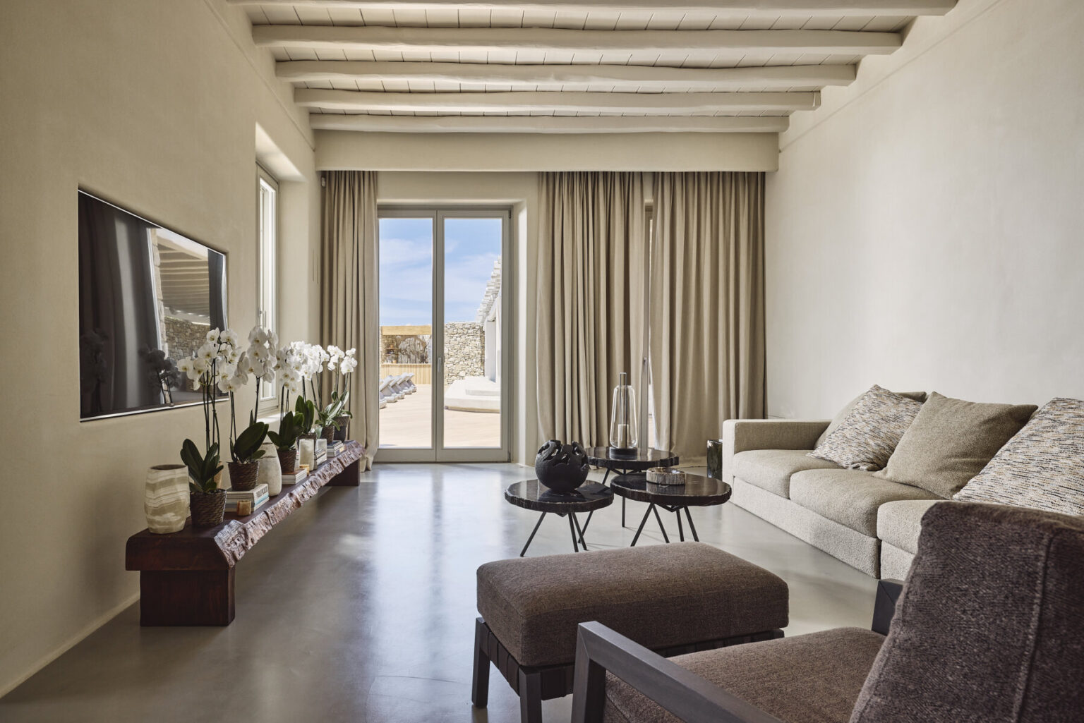 Visual overview of Residence 13, presented for private review