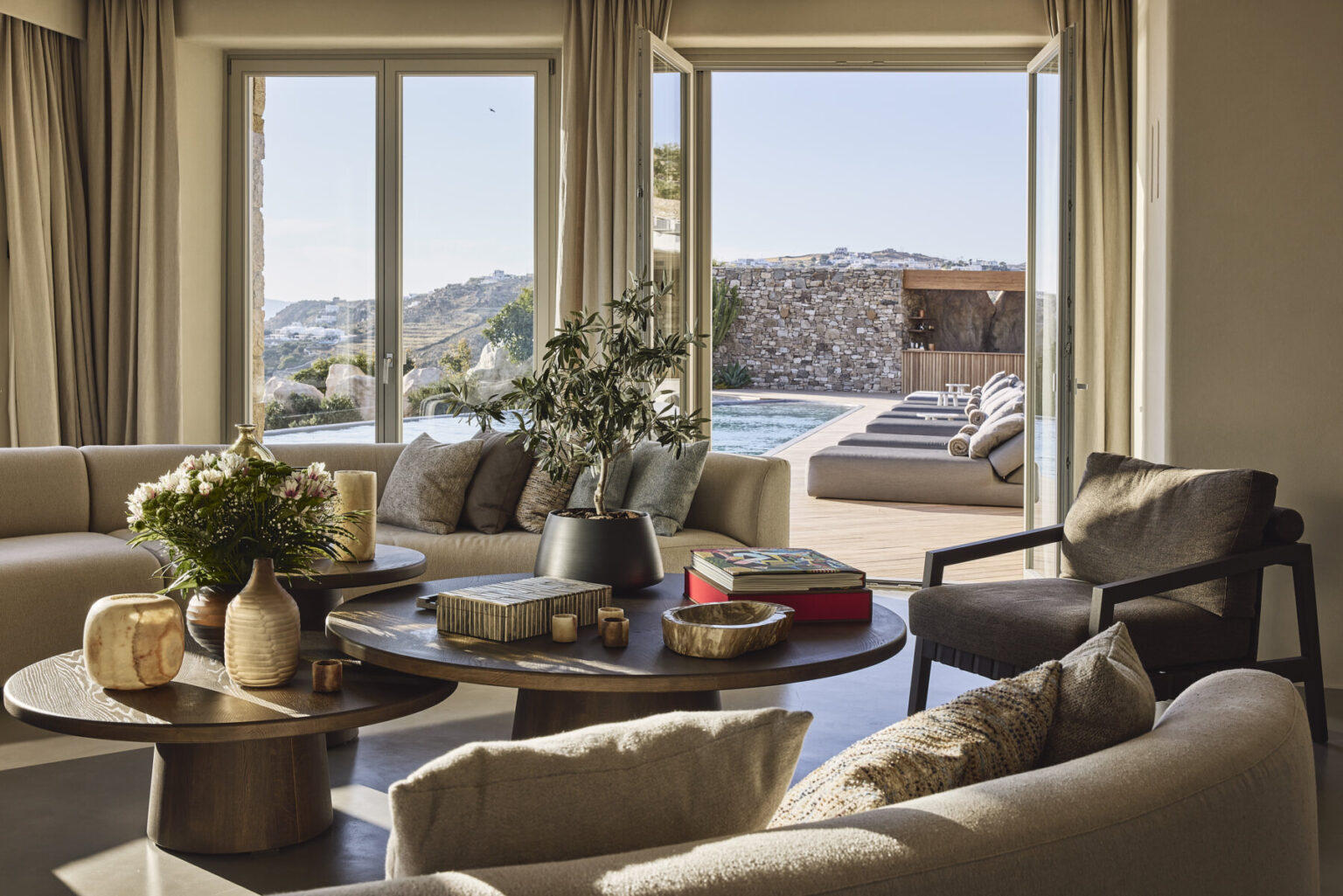 Visual overview of Residence 13, presented for private review