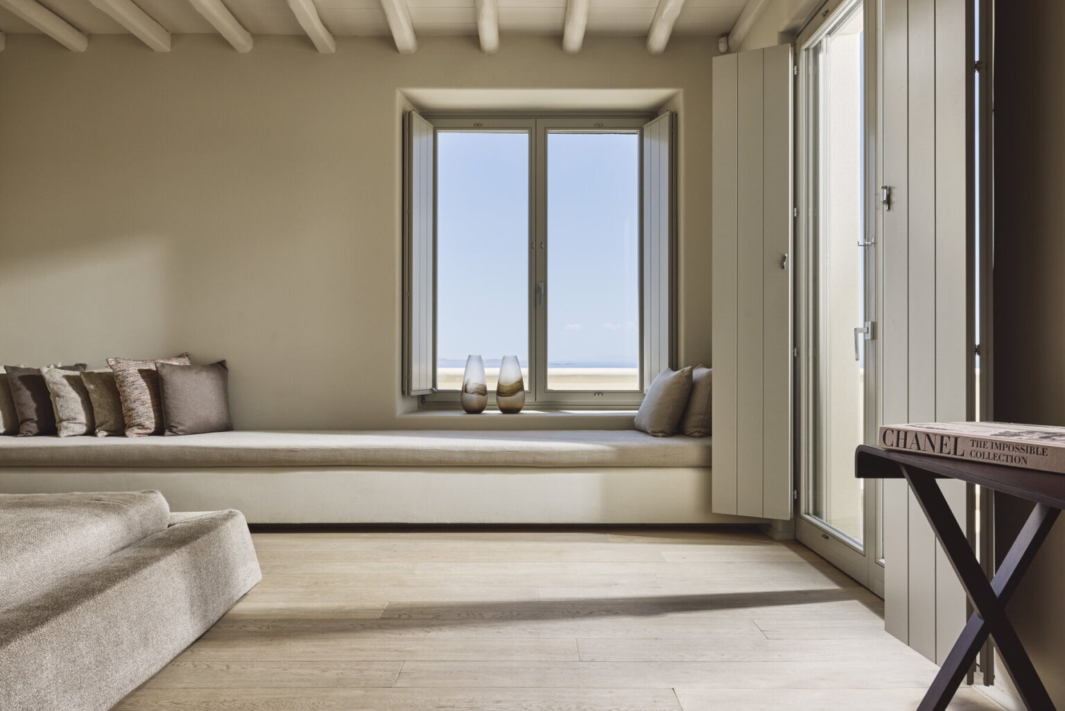 Visual overview of Residence 13, presented for private review